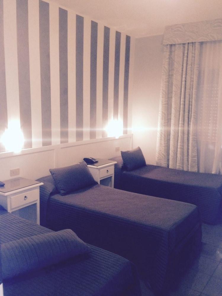 Hotel Marte Milan Extérieur photo